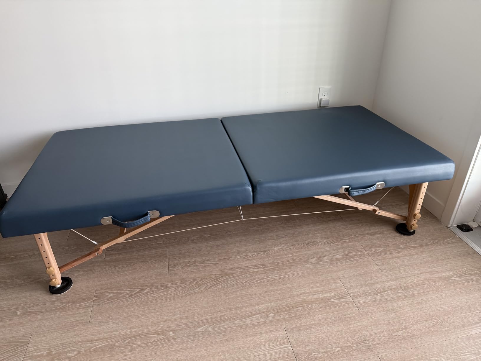 Saloniture Portable Physical Therapy Massage Table - Low to Ground Stretching Treatment Mat Platform - Blue customer photo 2
