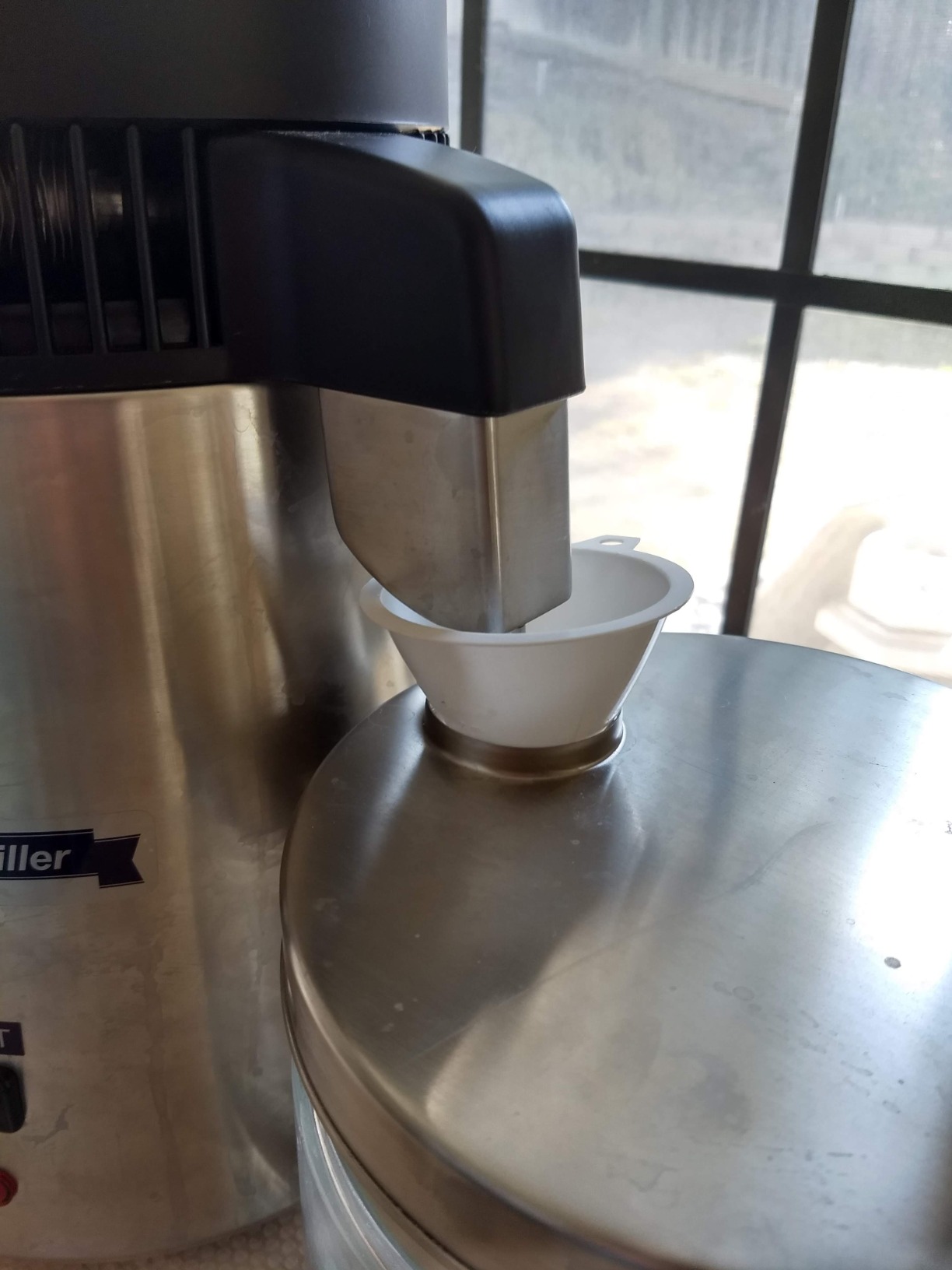 CO-Z 4L Brushed Stainless Steel 750W Countertop Water Distiller, Glass Pot, 304 Stainless Steel, Auto Shut-Off customer photo 1