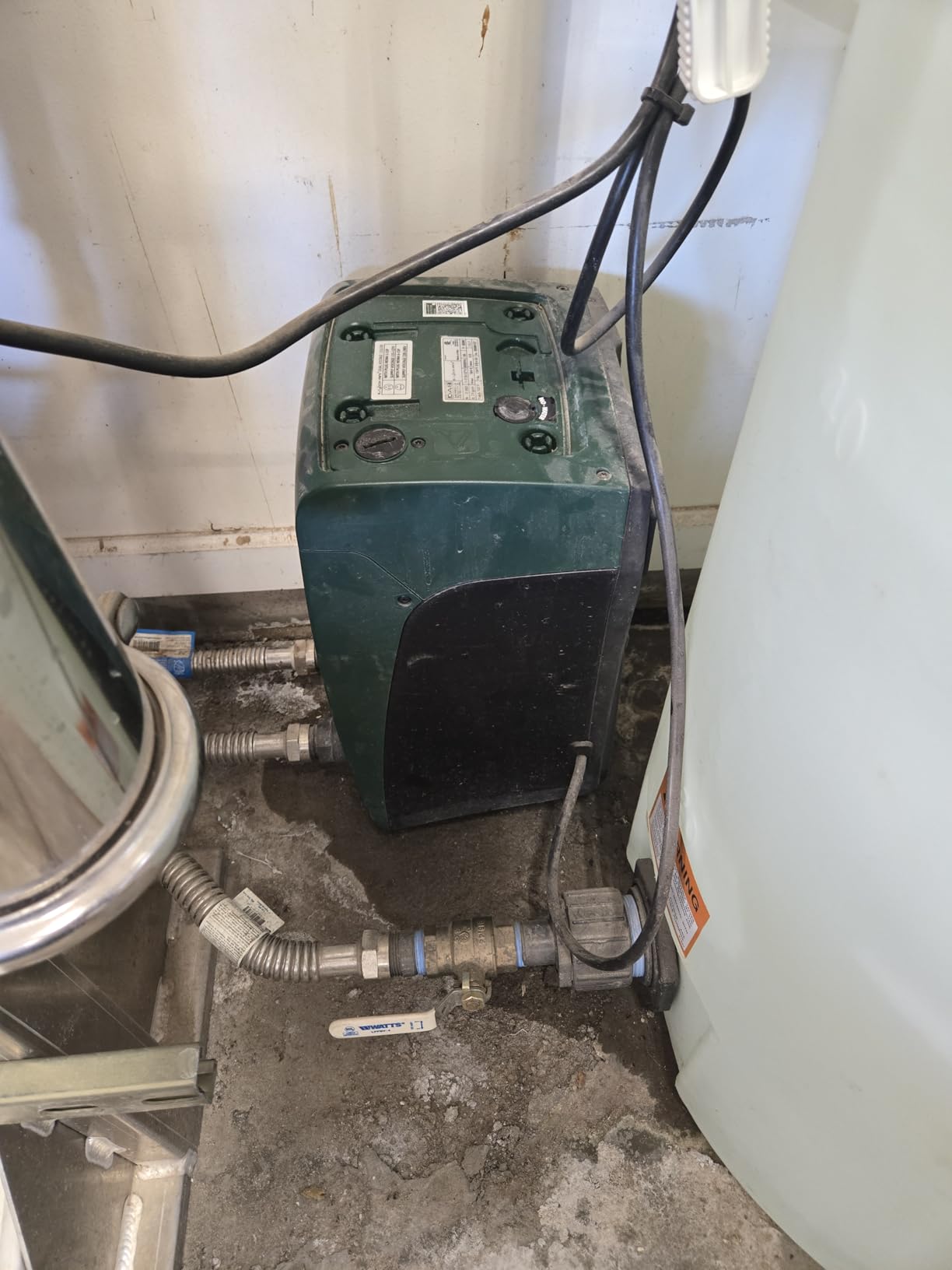 DAB E.Sybox Mini 3 Electronic Pressurisation System, Constant Pressure, Ultra Low 45db(A) Noise, 2.7