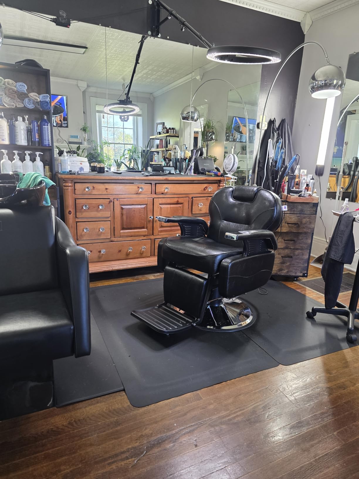 Artist hand Professional Barber Chair, All Purpose Reclining Salon Chair, Heavy Duty Hydraulic Pump, Multi-functional, 360° Swivel, Adjustable Height, Spa Beauty Equipment for Barbershop, Home customer photo 1