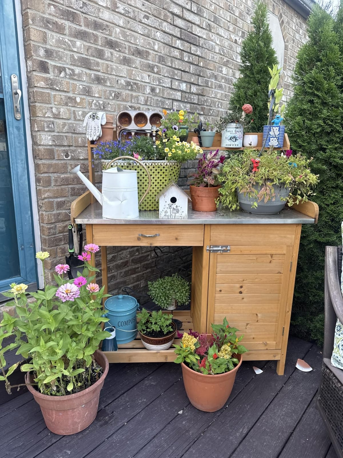 Yaheetech Potting Bench Outdoor Potting Table with Storage, Natural Wood customer photo 1