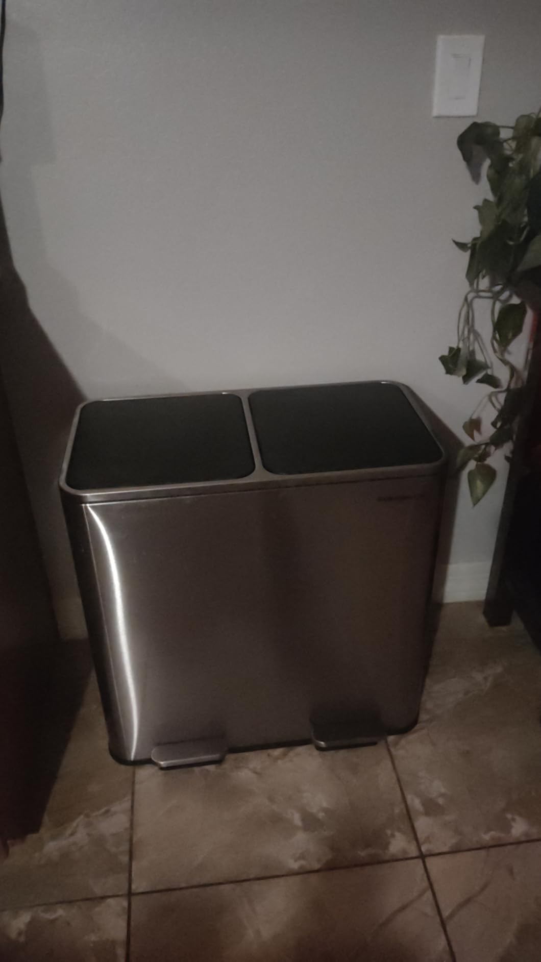SONGMICS Trash Can, 2 x 8 Gallon (2 x 30 L), Silver and Black | Garbage Can for Kitchen, with 15 Trash Bags, 2 Compartments, Plastic Inner Buckets and Hinged Lids, Airtight, ULTB60NL customer photo 2