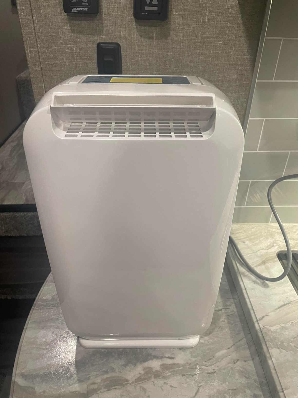 Ivation 13-Pint Small-Area Desiccant Dehumidifier Compact and Quiet - With Continuous Drain Hose for Smaller Spaces, Bathroom, Attic, Crawlspace and Closets - For Spaces Up To 270 Sq Ft, White customer photo 1
