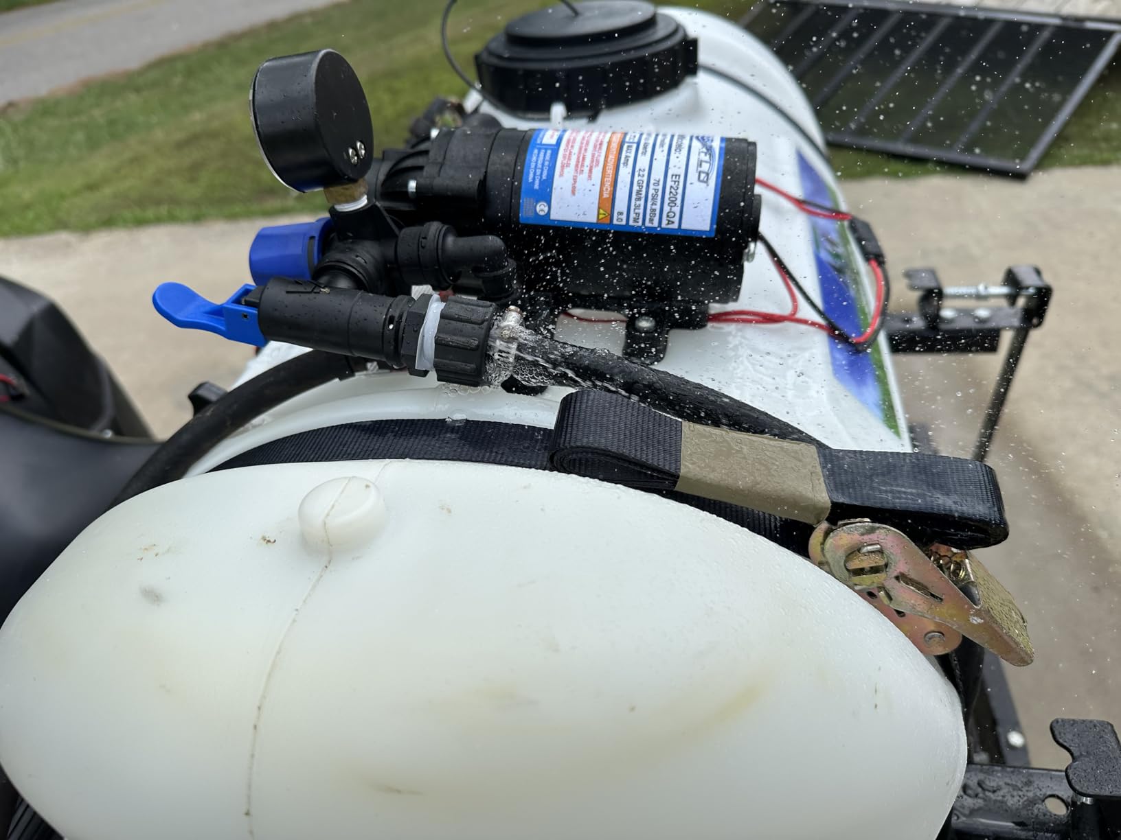 Master Mfg 15-Gallon ATV Broadcast Sprayer - 7ft Swath, 2.2GPM, 70PSI Max customer photo 2