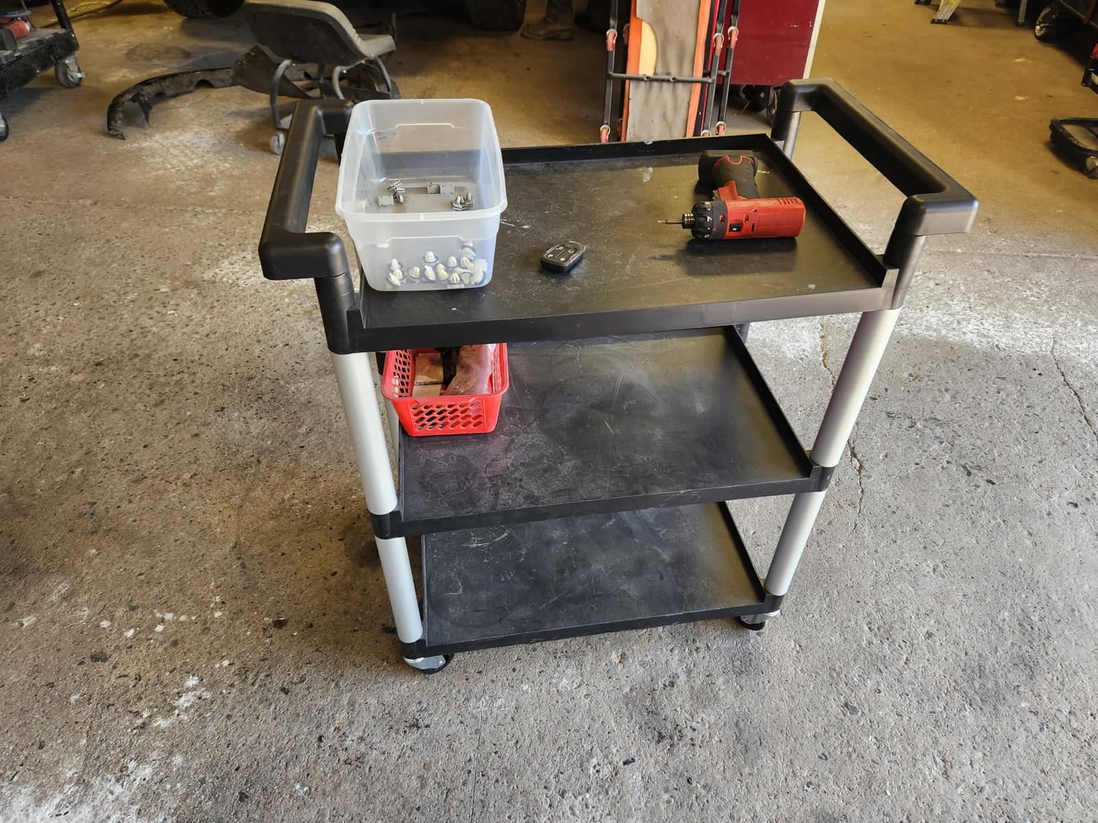 MaxWorks 80774 3-Shelf Utility Plastic Cart with Wheels-225 Lbs Maximum Capacity, Black customer photo 2
