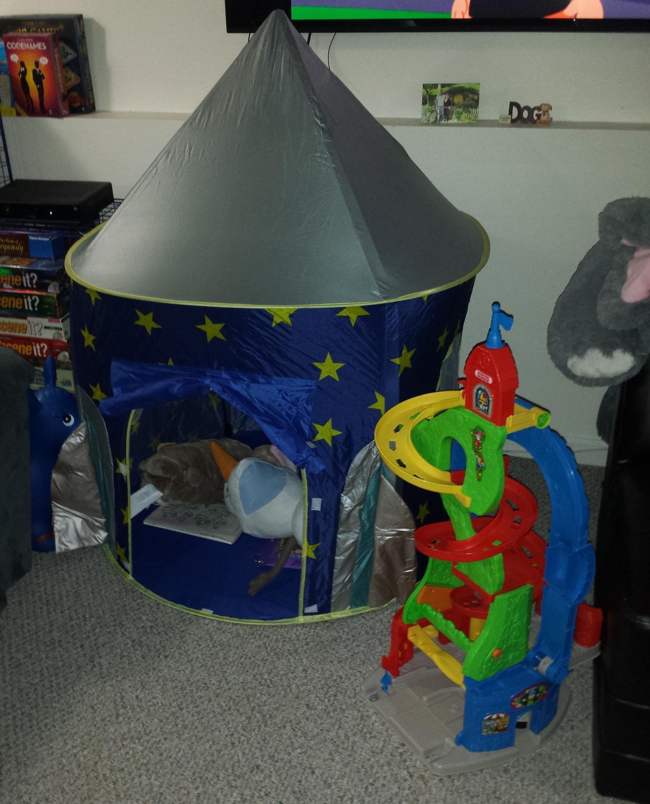 USA Toyz Happy Hut Teepee Tent for Kids - Indoor Pop Up Teepee Kids Playhouse Tents for Boys, Girls, Toddlers with Portable Storage Bag (Blue) customer photo 2