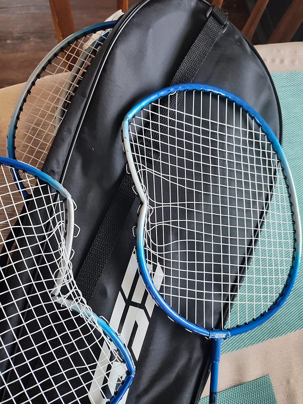 GSE Games & Sports Expert Outdoor Badminton Complete Set with Badminton Net, 4 Rackets, 3 Shuttlecocks & Carry Bag. Outdoor Yard Lawn Game Set for Backyard, Park, Beach customer photo 1