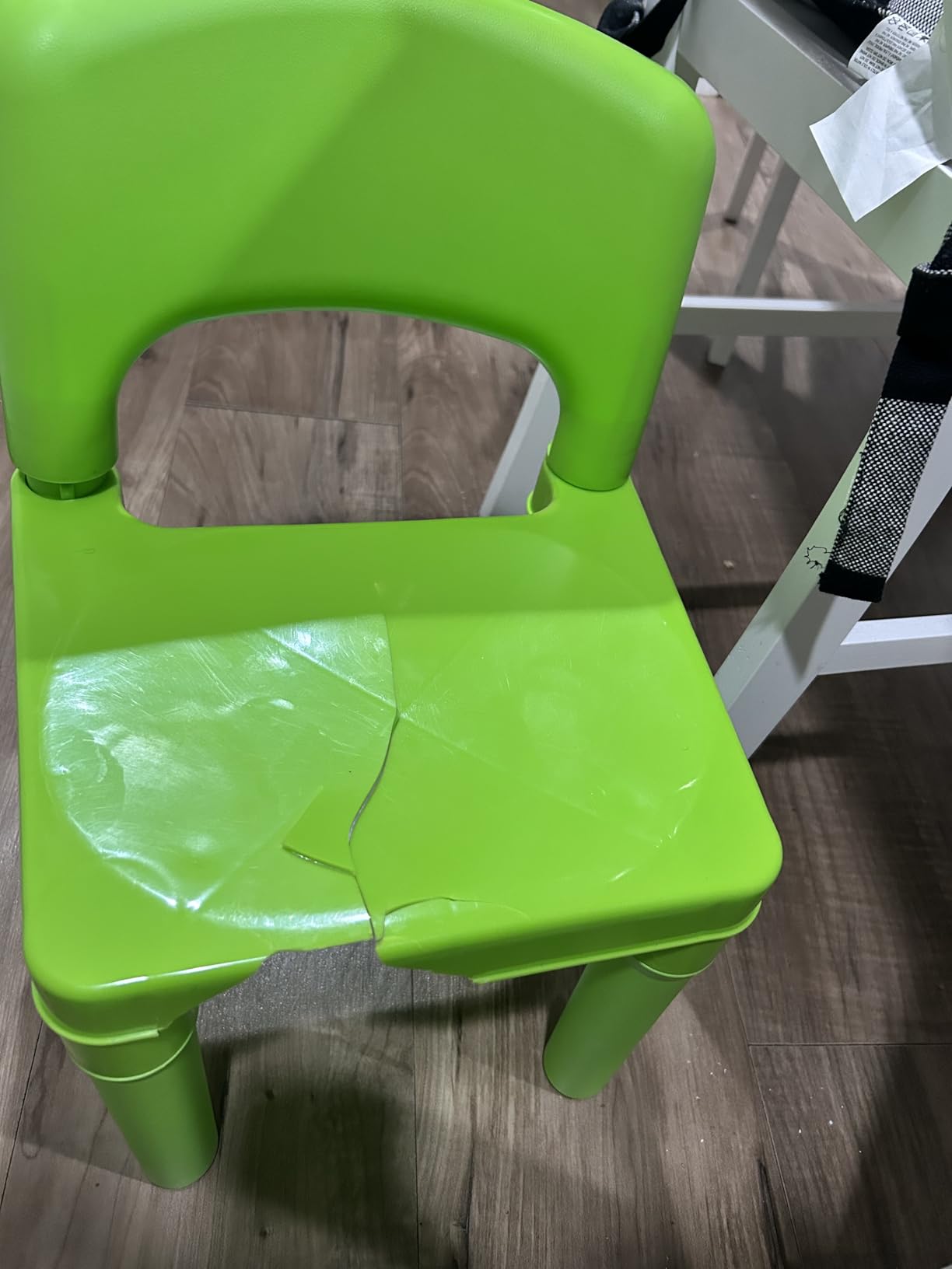 Humble Crew Toddler Table and Chair Set for Kids, Plastic, Indoor Outdoor customer photo 2