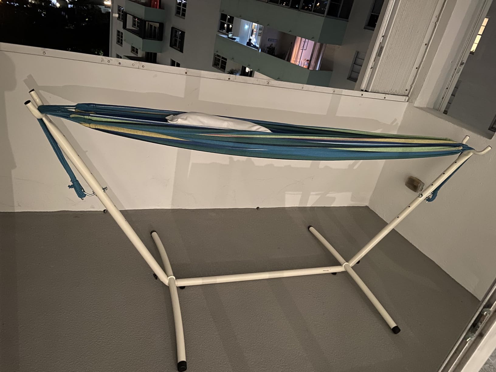 Lazy Daze Portable Hammock with Stand, Free Standing Hammocks for Indoor Outdoor Patio Yard, Has a Carrying Bag and Pillow, 9ft Steel Hamacas Heavy Duty 2 Person Amaca 450 lbs Capacity(White) customer photo 1