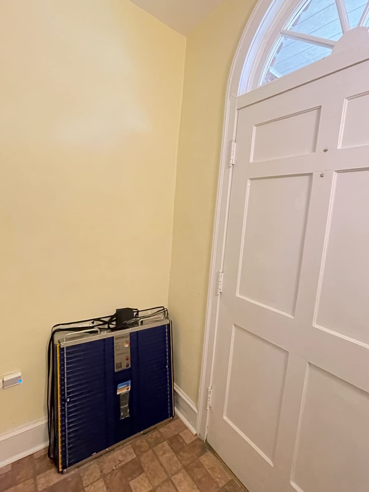 Door Dam Flood Barrier - Residential Flood Protection up to 28 inches for Doorways customer photo 2
