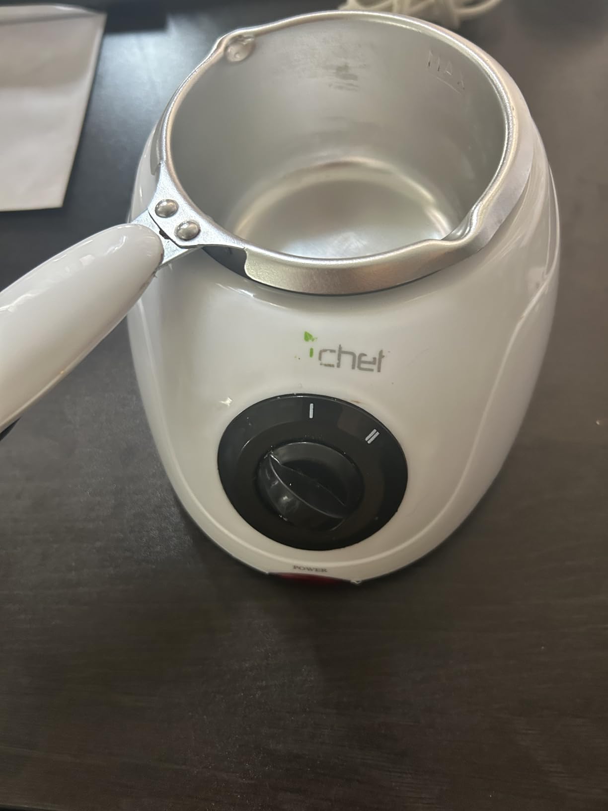 NutriChef Electric Fondue Pot | 25W Chocolate Melting Warmer | 8.8 Oz Capacity | Keep Warm Dipping Function & Removable Pot | Perfect for Melting Chocolate, Butter & Cheese | White customer photo 2