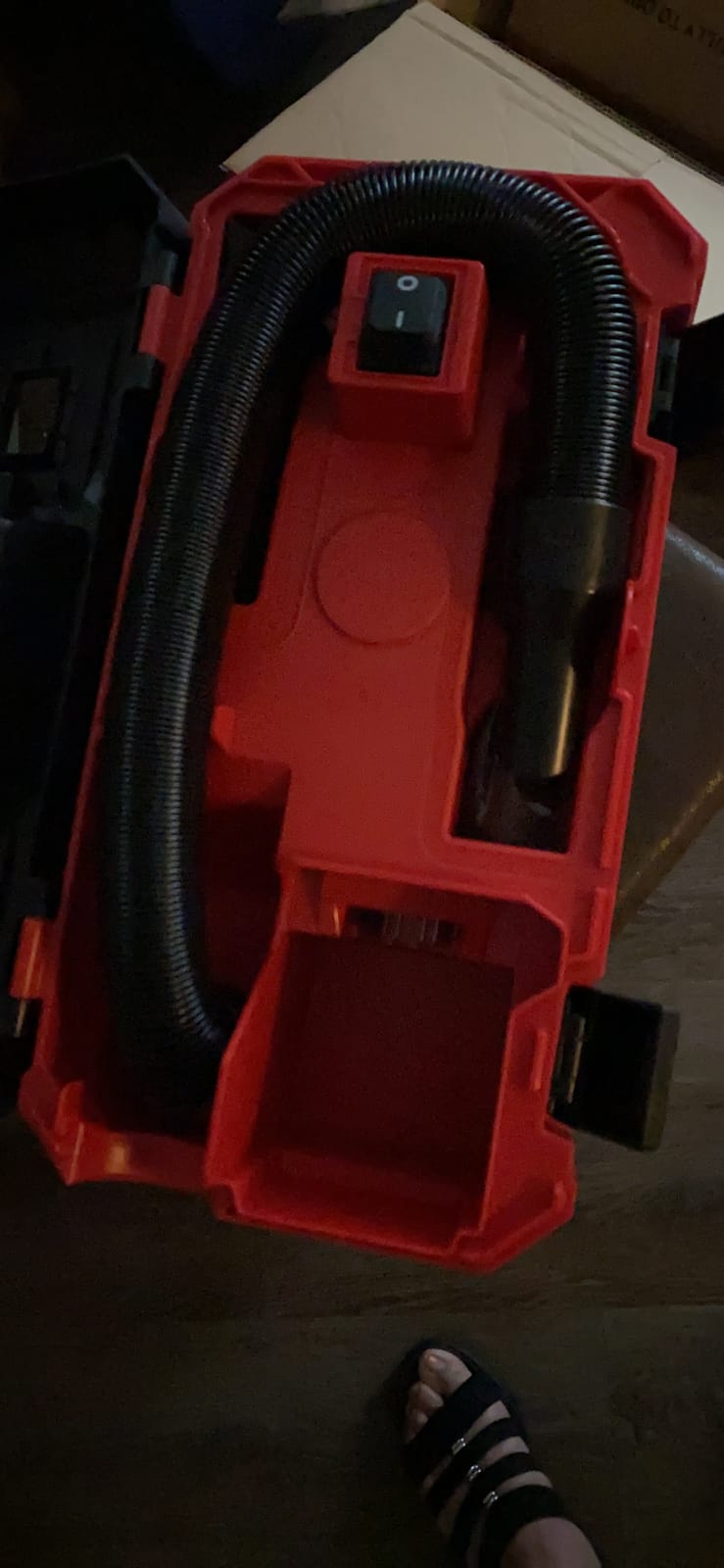 Milwaukee 0880-20 18V Cordless Lithium-Ion 2 Gallon Wet/Dry Vacuum (Bare Tool) customer photo 2