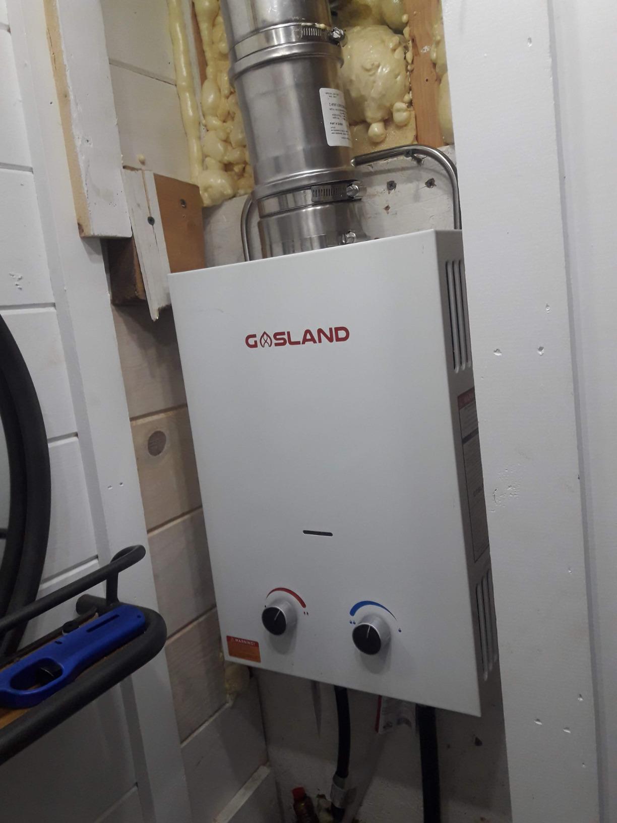 GASLAND BS318 Outdoor Propane Tankless Water Heater 3.18GPM, 12L Portable Hot Water Heater for Cabin, Barn, Camping, RV, Overheating Protection, Easy to Install, White customer photo 1
