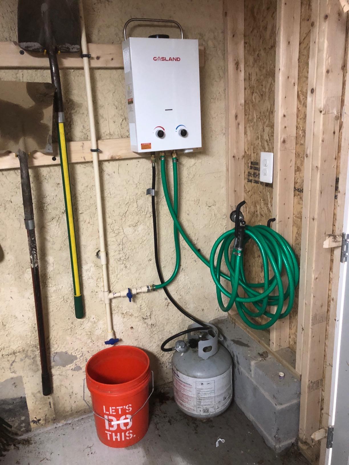 GASLAND BS318 Outdoor Propane Tankless Water Heater 3.18GPM, 12L Portable Hot Water Heater for Cabin, Barn, Camping, RV, Overheating Protection, Easy to Install, White customer photo 2