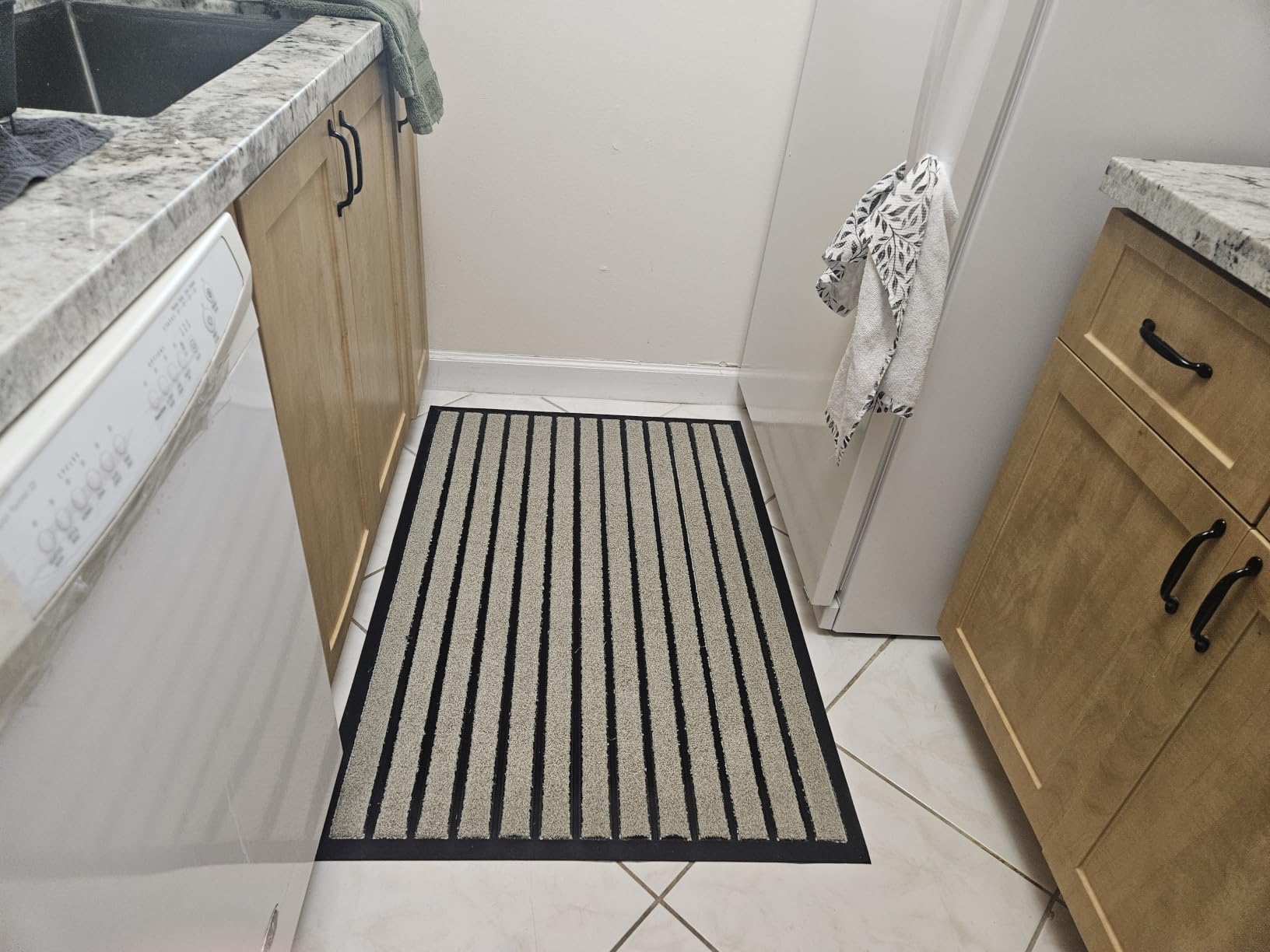 ubdyo Extra Durable Door Mat Outside Entrance (30