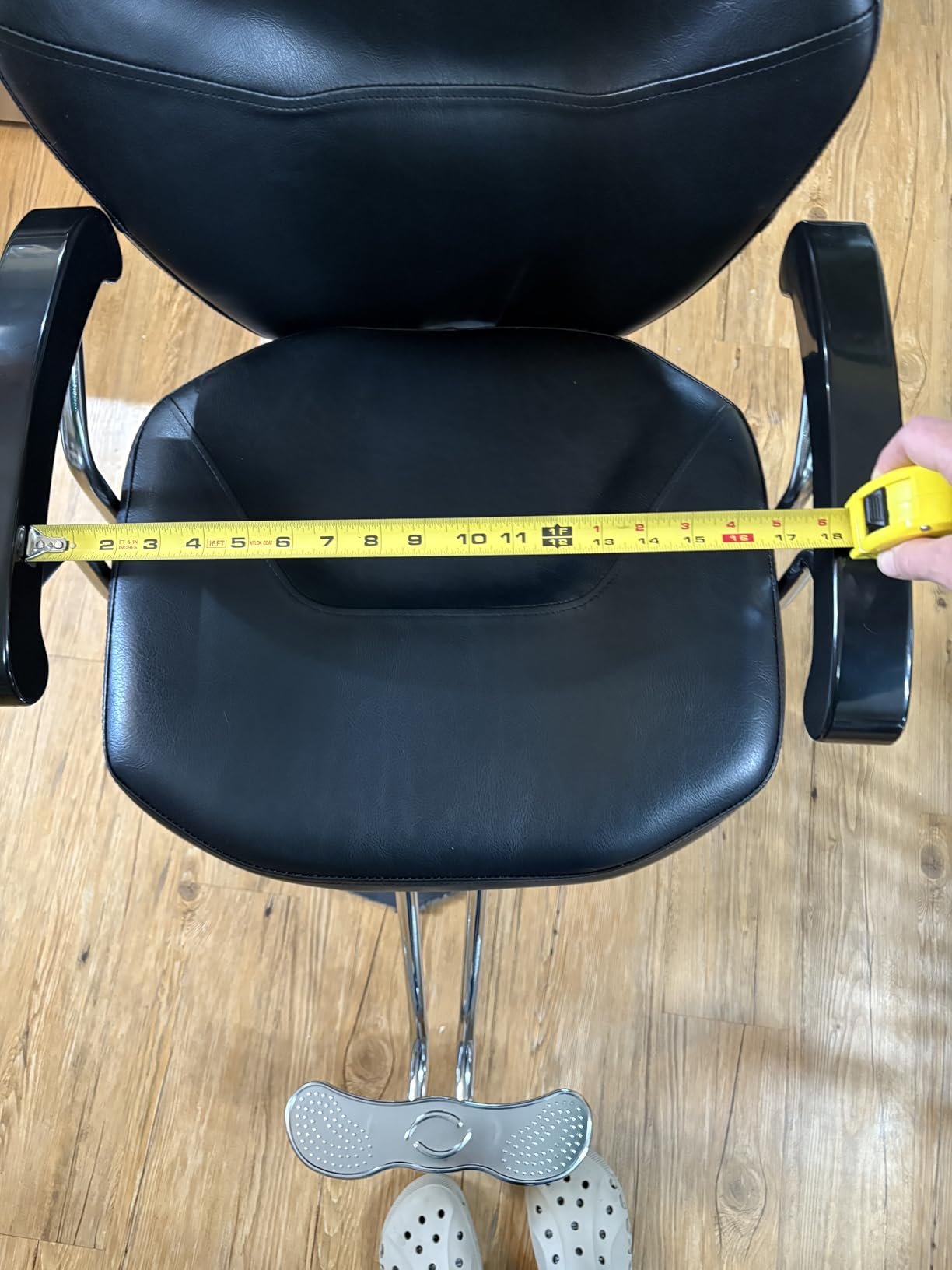 Artist hand Professional Barber Chair, Hydraulic Reclining Salon Chair, Heavy Duty Hydraulic Pump, Multi-functional, 360° Swivel, Adjustable Height, 20 Inch Wide Seat, Tattoo & Beauty Spa Equipment customer photo 2
