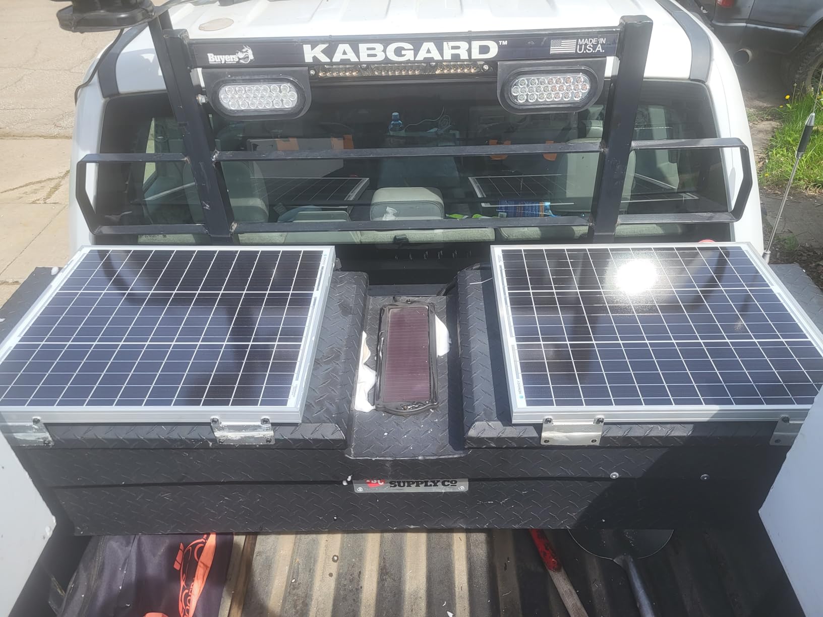 Renogy Solar Panels 50 Watt, 22% High-Efficiency Monocrystalline 50W Solar Panel for 12V Battery Systems, Ideal for RV Marine Rooftop Farm Trailer Cabin Home Off-Grid Systems customer photo 1
