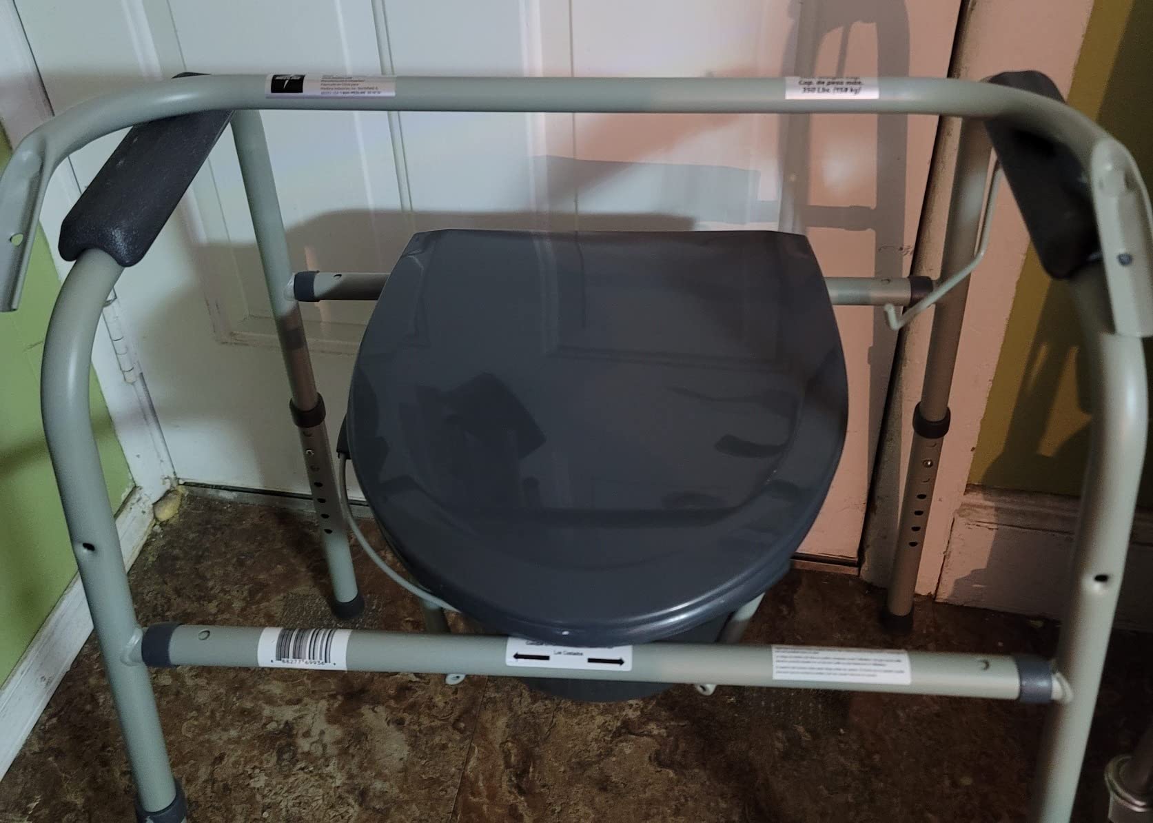 Medline 3-in-1 Steel Adjustable Bedside Commode w/ Microban Protection, Portable Bedside Toilet, 350 lb. Weight Capacity, Removable 7.5 QT. Bucket, Toilet Chair For Elderly, Tool-Free Assembly, Gray customer photo 1