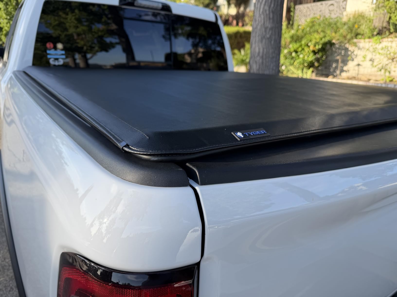 Tyger Auto T1 Soft Roll-up Truck Bed Tonneau Cover Compatible with 2019-2026 Ram 1500 (Not Fit 19-24 Classic) | 5'7