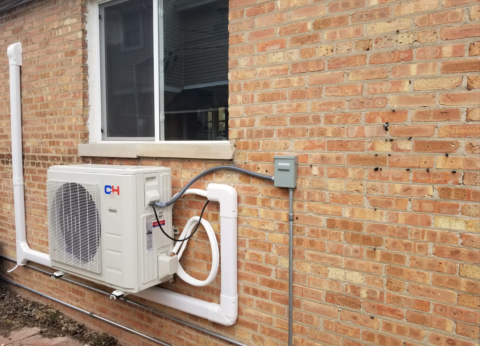 Cooper & Hunter 24,000 BTU 230V Hyper Heat Mini Split, 22.3 SEER2 | Works at -22°F, Smart Kit, 16FT Installation Kit, Cold Climate Cooling & Heating, 2 Ton, Ductless customer photo 1