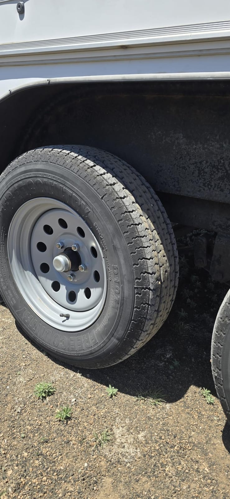 Free Country HD Trailer Tires ST205/75R15 10PR LRE 111N w/Scuff Guard, Set4 | Heavy Duty 2400lbs Capacity Steel Belted Radial Load Range E Speed Rating N 88 MPH w/Featured Side Scuff Guard customer photo 2