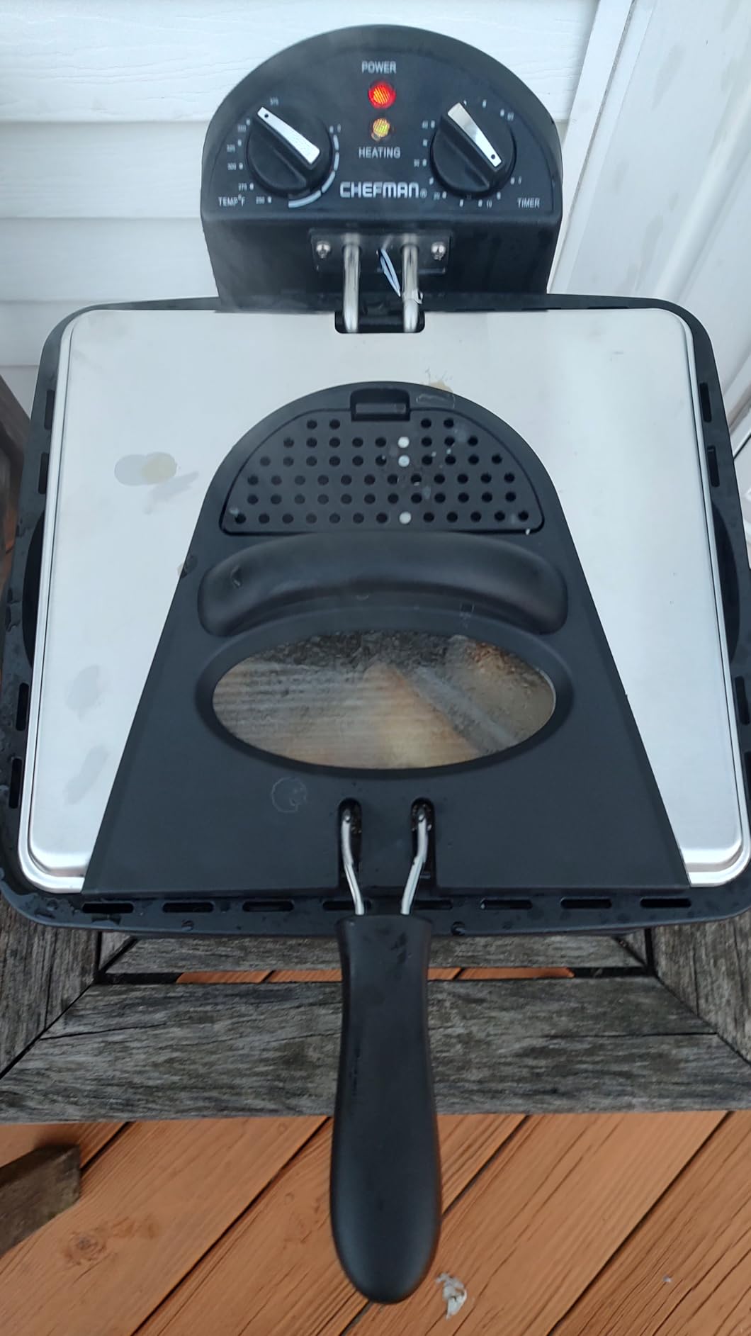 Chefman 4.5 Liter Deep Fryer w/Basket Strainer, XL Jumbo Size, Adjustable Temperature & Timer, Perfect for Fried Chicken, Shrimp, French Fries, Chips & More, Removable Oil-Container, Stainless Steel customer photo 1