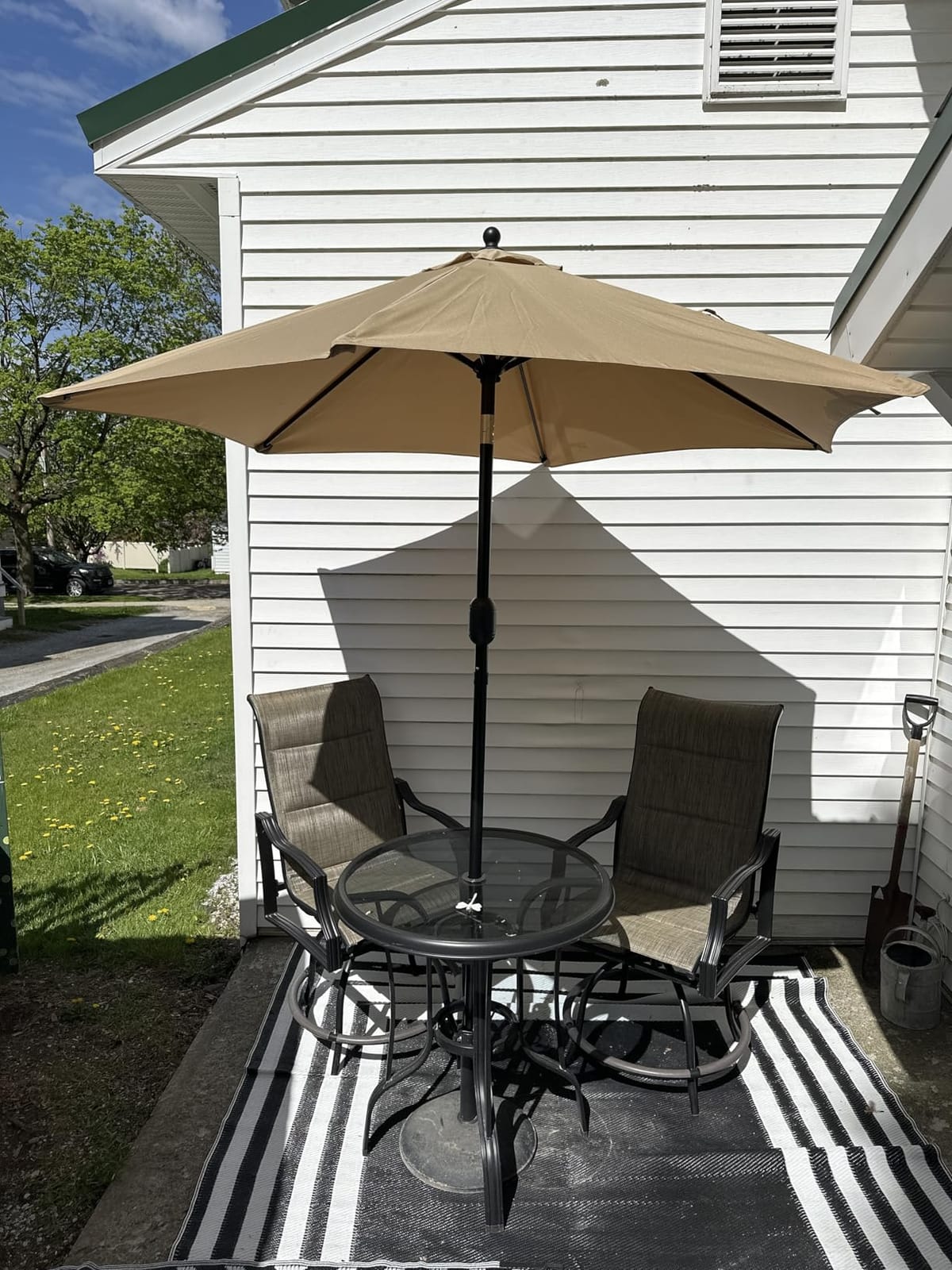 Sunnyglade 7.5' Patio Umbrella Outdoor Table Market Umbrella with Push Button Tilt/Crank, 6 Ribs (Tan) customer photo 2