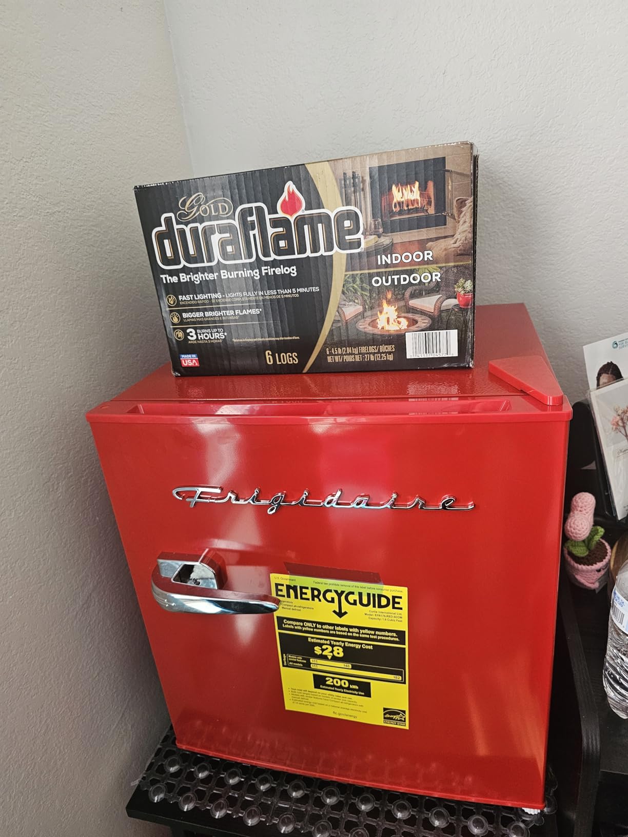 Frigidaire EFR176 1.6 cu. ft. Retro Bar Fridge with Side Bottle Opener (Blue) customer photo 1