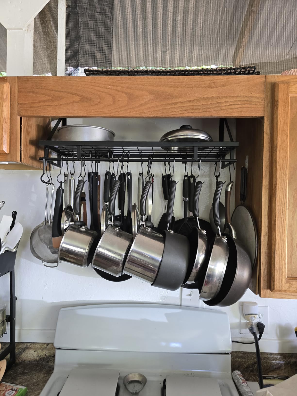 KES 30-Inch Kitchen Pan Pot Rack Wall Mounted, Hanging Storage Organizer | 88 Lbs Capacity, Wall Shelf with 12 Sturdy Hooks, 16-Inch Stud Mount, Matte Black, KUR215S75A-BK customer photo 1