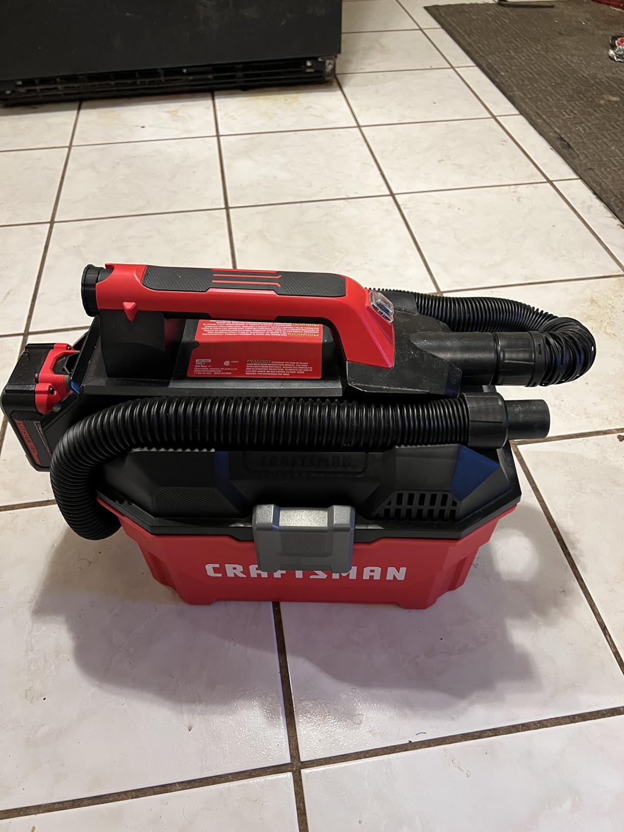 CRAFTSMAN CMCV002B 20V Max 2 gallon Wet Dry Vac (Tool Only) - Amazon Vine customer photo 2