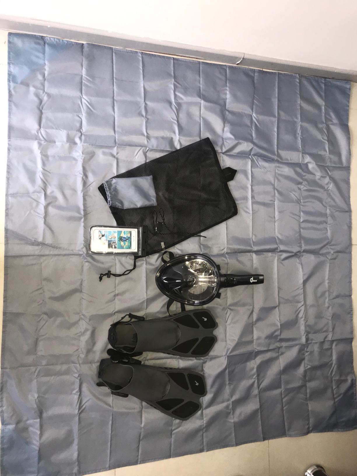 Odoland Snorkeling Packages, Full Face Snorkel Mask for Adults & Youth with Camera Mount, Adjustable Swim Fins, Anti-Fog Anti-Leak Diving Gear for Men Women Teens customer photo 1
