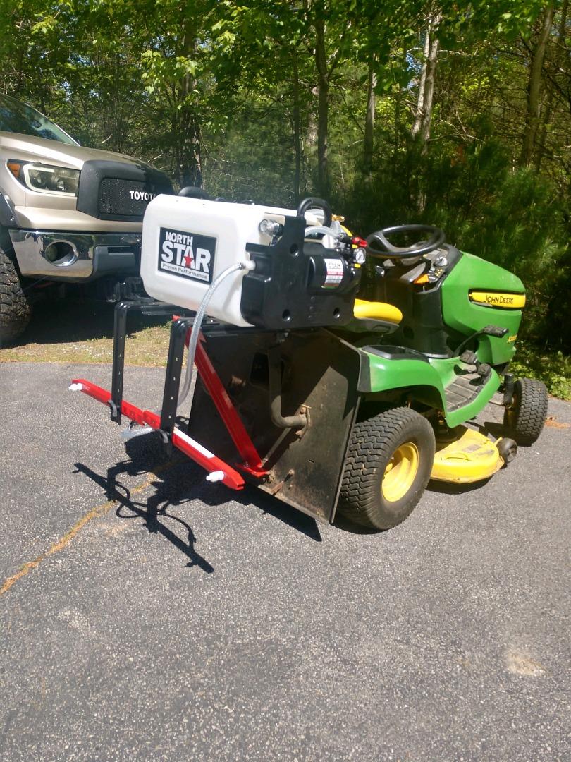 NorthStar 12V Sprayer Pump, 16-Gallon, 2.2 GPM, 12V, 70 PSI, 2-Nozzle Boom customer photo 2