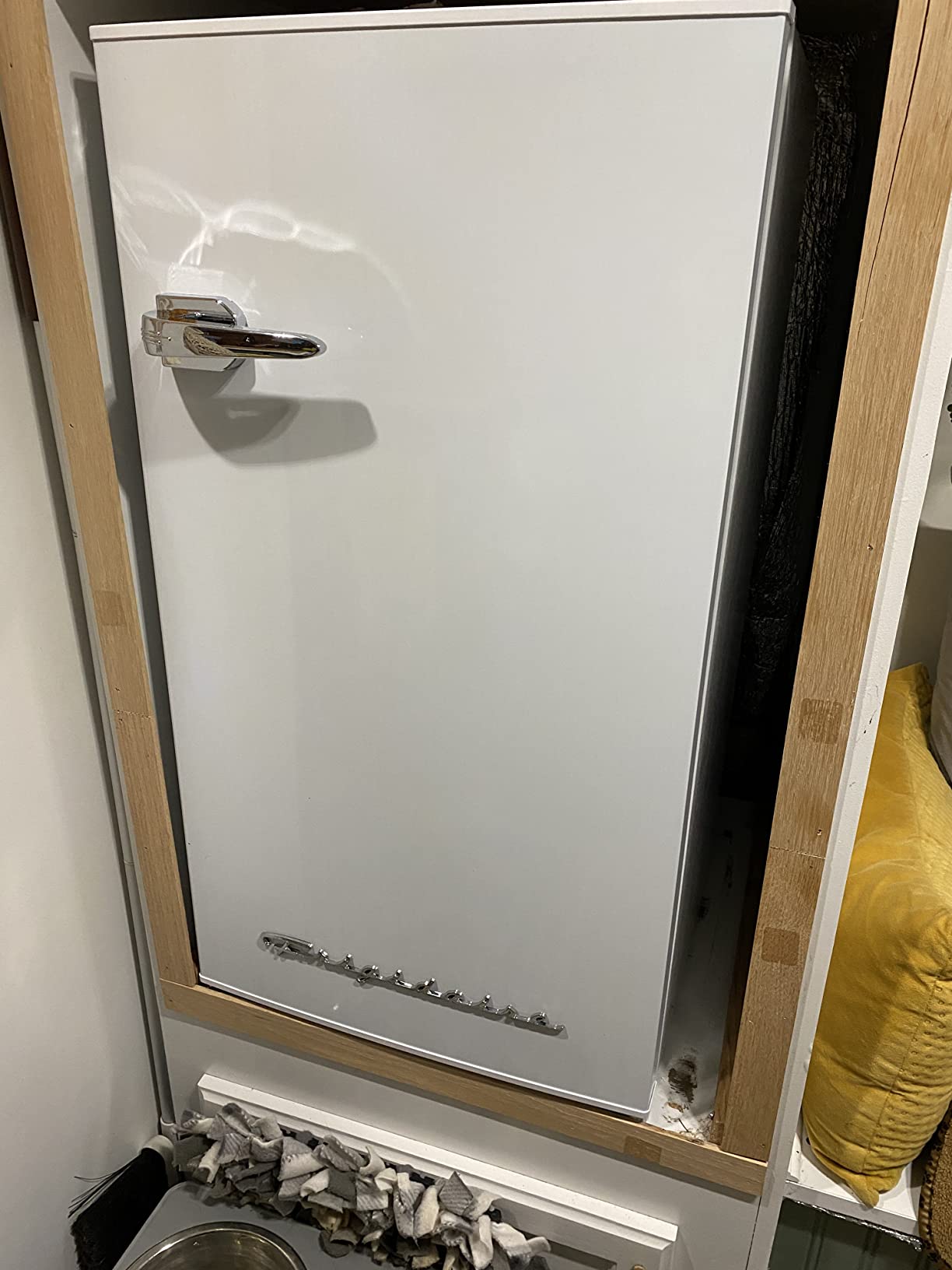 Frigidaire EFR331 Single Door Compact Refrigerator - Adjustable Thermostat Control - Reversible Doors - Front Blackboard, Write and Erase - Ideal for Dorm, Office, RV, Room - Black, 3.2 Cubic Feet customer photo 1