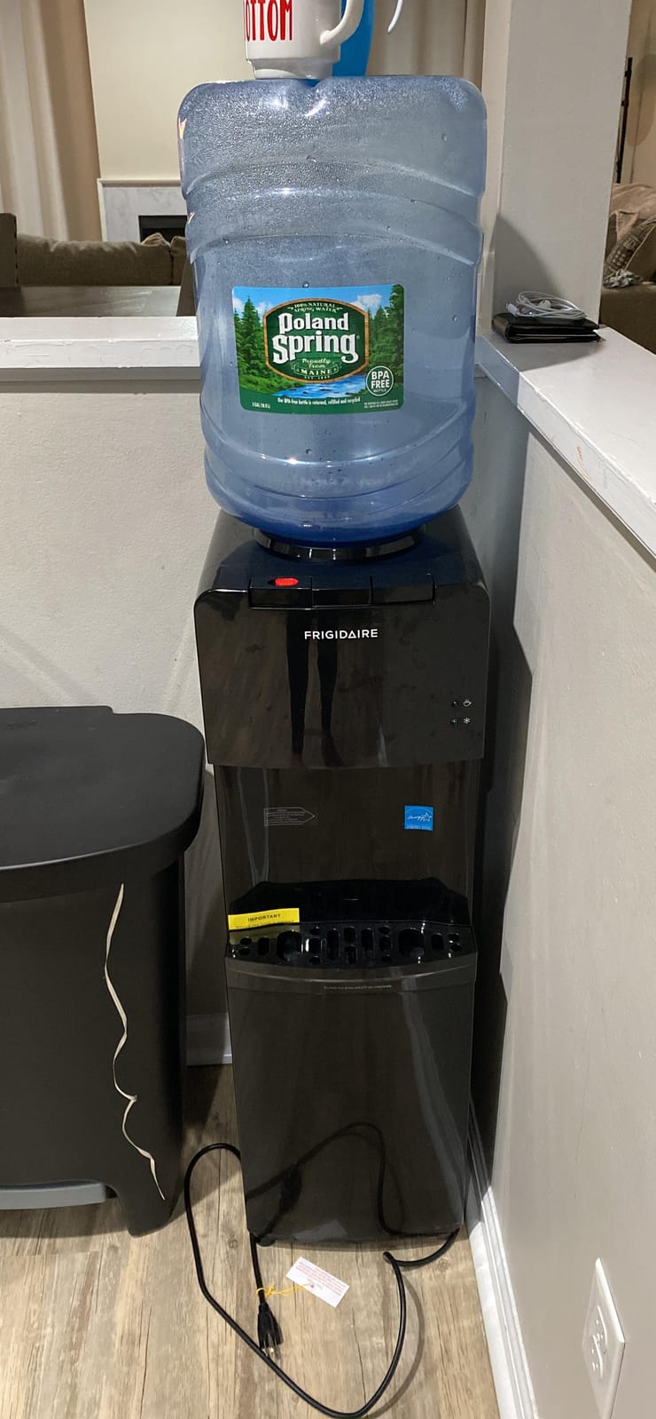 Frigidaire EFWC498 Top Loading Cooler Dispenser - Hot & Cold Water - Child Safety Lock - Innovative Slim & Sleek Design, Holds 3 or 5 Gallon Bottles - Black customer photo 2