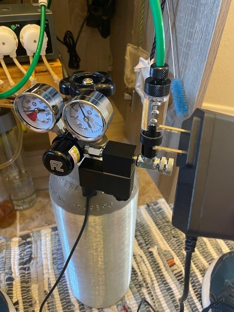 FZONE Aquarium Co2 Regulator DC Solenoid with Bubble Counter and Check Valve Plant Grow DIY CO2 System CGA320 Side Open Cylinder customer photo 2