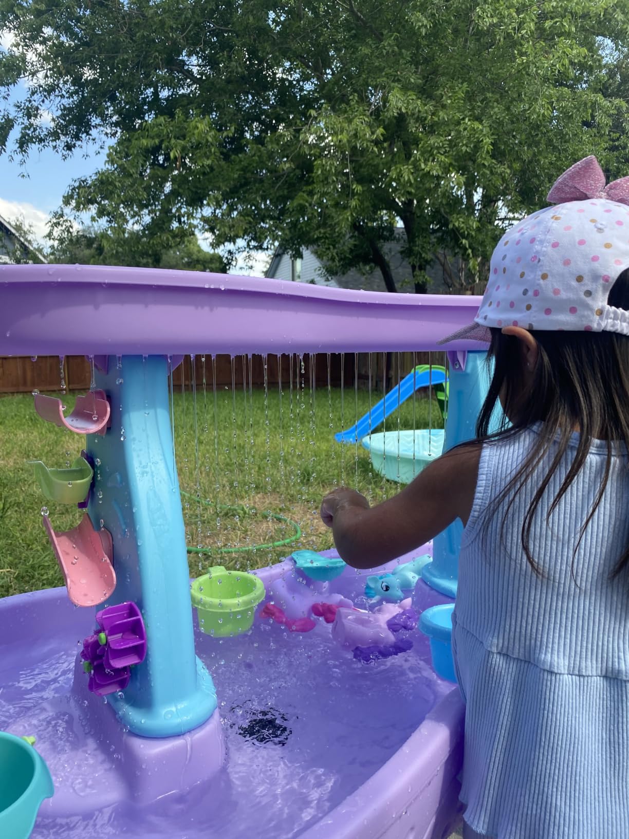 Step2 Tropical Rainforest Water Table for Kids, Toddler Outdoor Sensory Play Table, 13 Accessories, Ages 18 Months+ customer photo 2