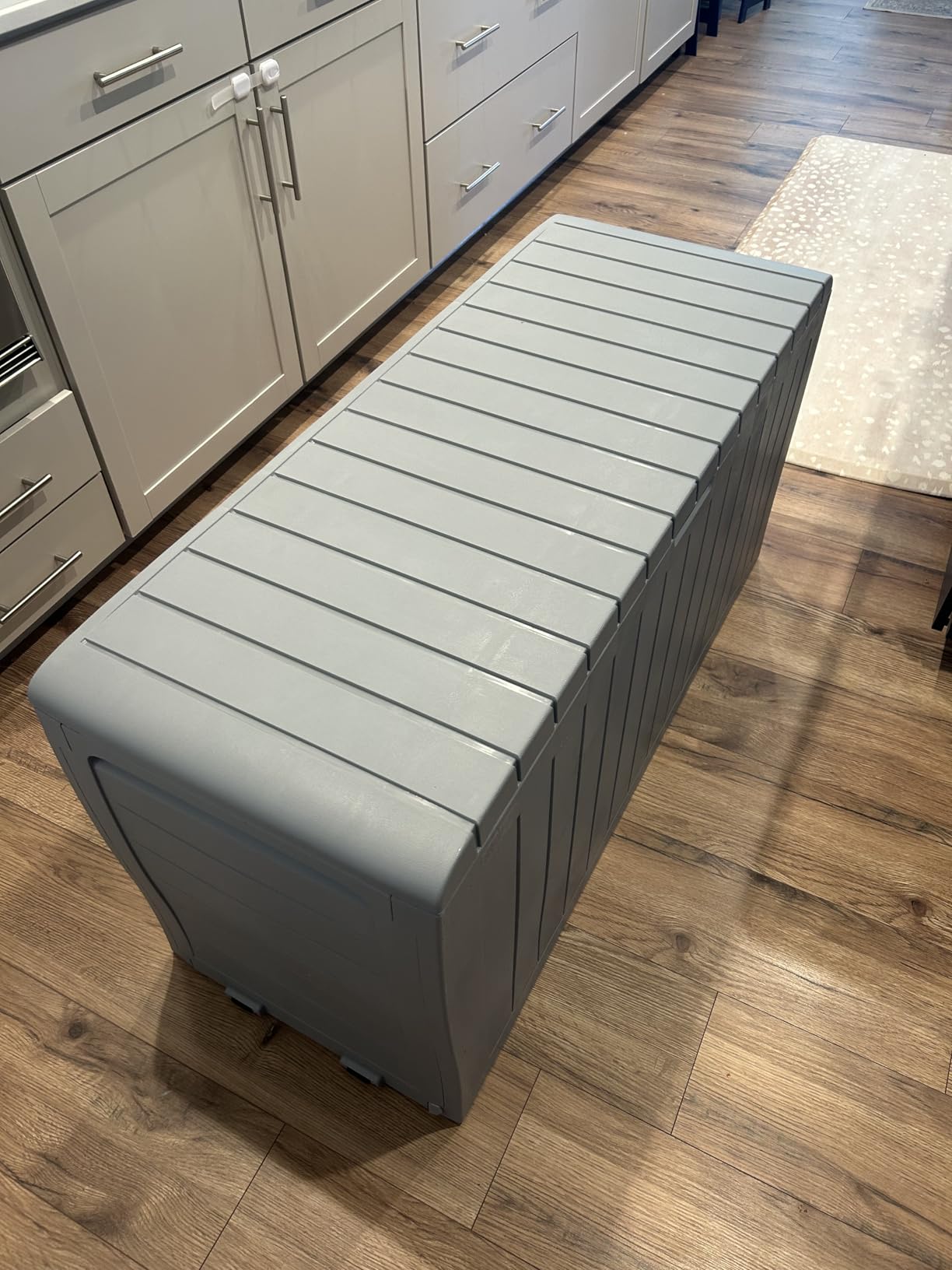 Keter Marvel Plus 71 Gallon Resin Deck Box-Organization and Storage for Patio Storage Box Outdoor Cushions, Throw Pillows, Garden Tools and Pool Accessories, Dark Grey customer photo 1