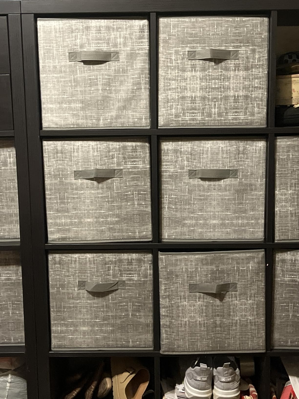 SONGMICS Storage Cubes, Set of 6, 11-Inch Foldable Closet Organizers | Non-Woven Fabric Bins with Double Handles, for Shelves, for Clothes, Cattail Gray, TINA Collection UROB26LG customer photo 2