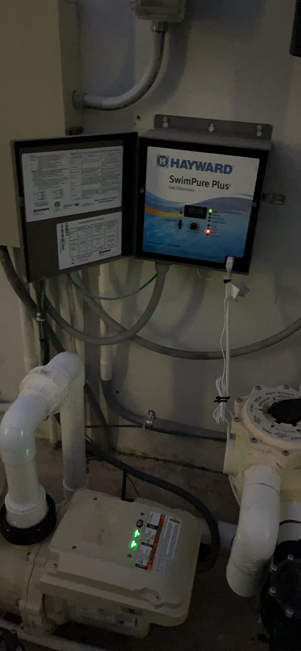 Hayward Aquarite Salt Chlorine Generator for Swimming Pools 15,000 Gallons | W3AQR3 Replacement for AQR3 Saltwater Swimming Pool Chlorination System for In-Ground Pools customer photo 1