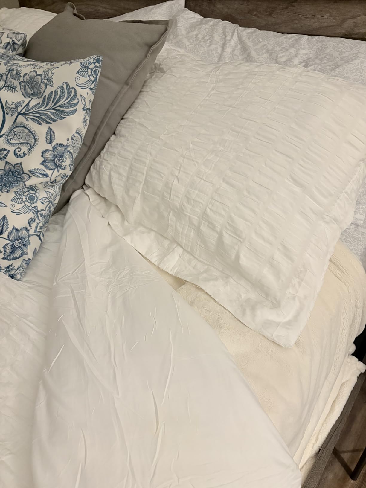 Utopia Bedding Duvet Insert, Full Size Comforter 82 x 86 Inches, White | Cozy All Season Comforter for Kids, Boys, Girls, and Teens, Down Alternative Fill, Soft Microfiber Shell, Machine Washable customer photo 1