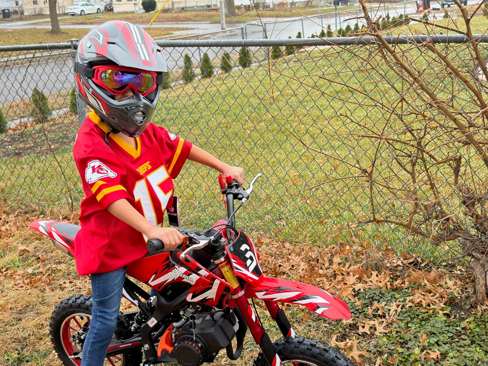 ILM Youth Kids DOT Full-Face Dirt Bike Helmet ATV Motocross Set, Includes Goggles Sports Gloves Storage Bag, Multiple Vents and Washable Liner, ATV UTV BMX MX Off-Road Racing customer photo 2