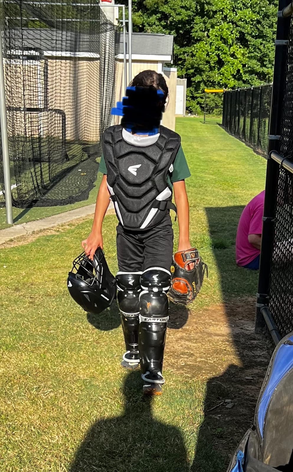 Easton | Black Magic 2.0 Baseball Catcher's Set | Sizes - Junior (Ages 6-8) / Youth (Ages 9-12) customer photo 1
