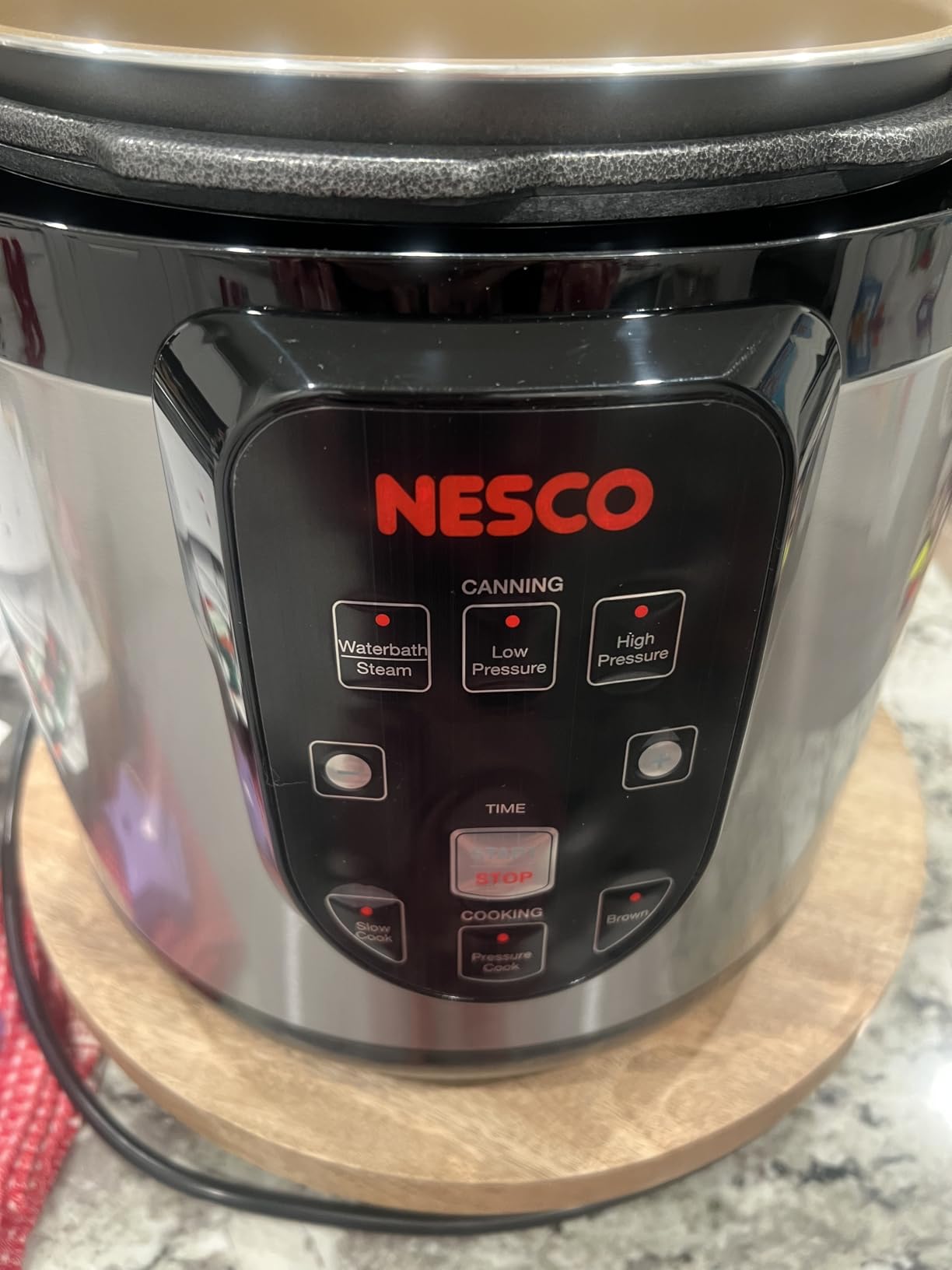NESCO NPC‑9 Smart Electric Pressure Canner and Cooker for Home Food Preservation, 9.5‑Quart Stainless Steel with Digital Controls customer photo 2