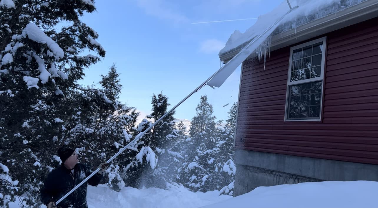 SNOWPEELER Premium Roof Rake for Snow Removal - 30 ft. Snow Removal Tool - Snow Rake for House Roof - Telescopic Heavy Duty Snow Shovel for Rooftop customer photo 1