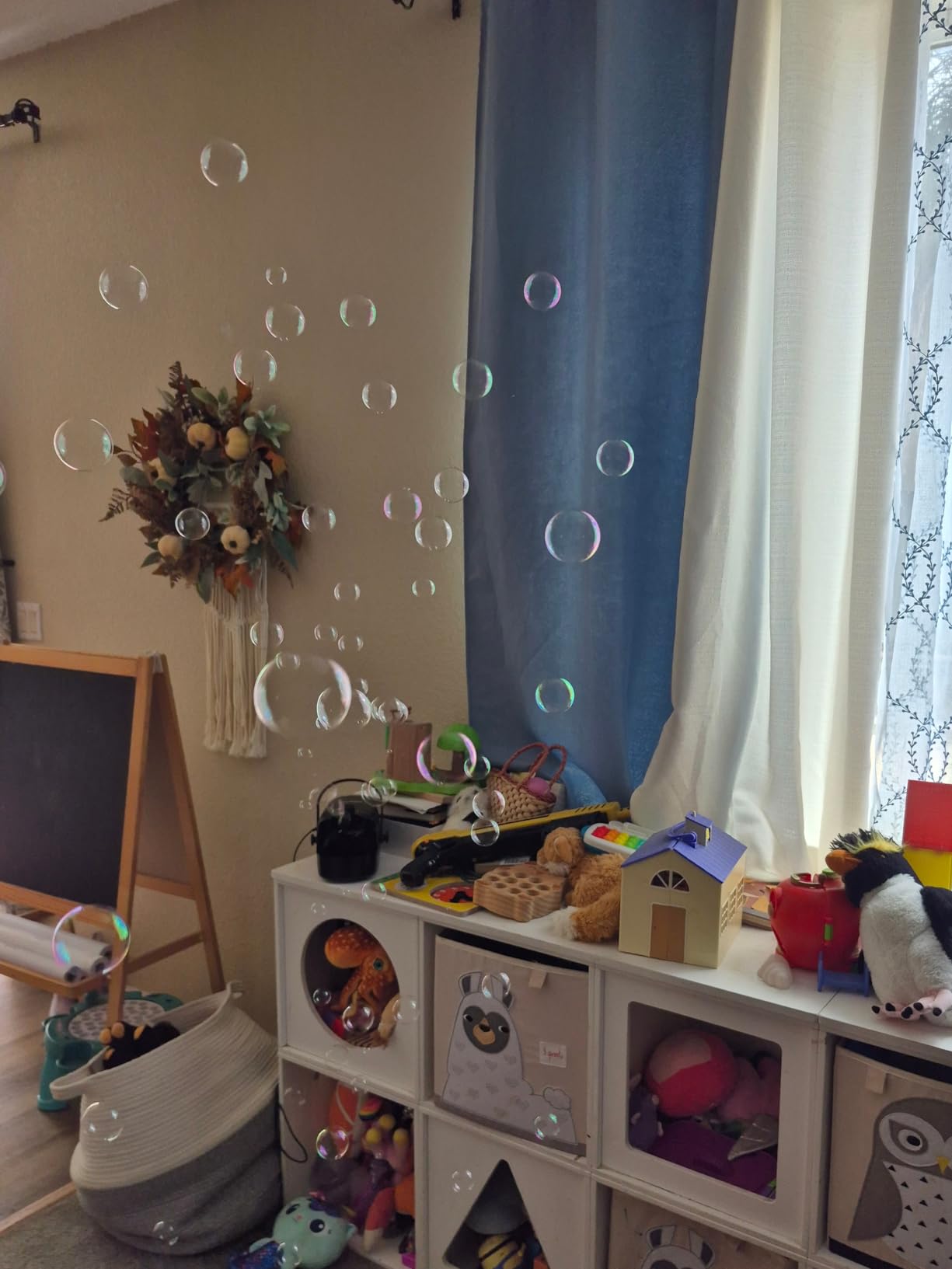 Zerhunt Durable Bubble Machine for Party: 3 Power Modes for Non-Stop Fun - 18000+ Bubbles Per Minute High Output 30 Mins Bubbles per Refill - Kids Safe Auto-Stop for Outdoor Backyard Birthday customer photo 1