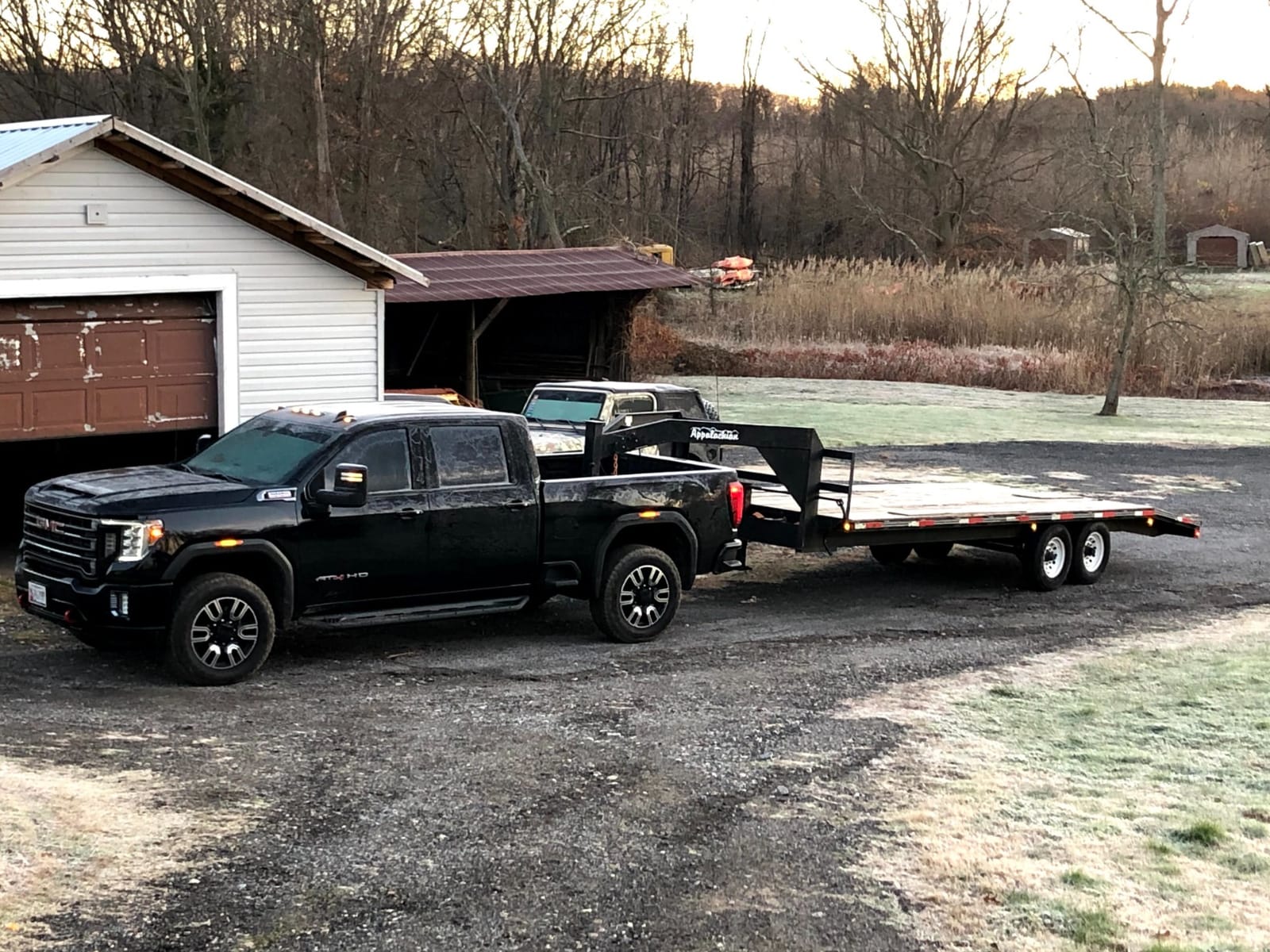 B&W Trailer Hitches Turnoverball Gooseneck Hitch - GNRK1020 - Compatible with 2020-2026 Chevrolet/GMC 2500 & 3500 Trucks customer photo 1