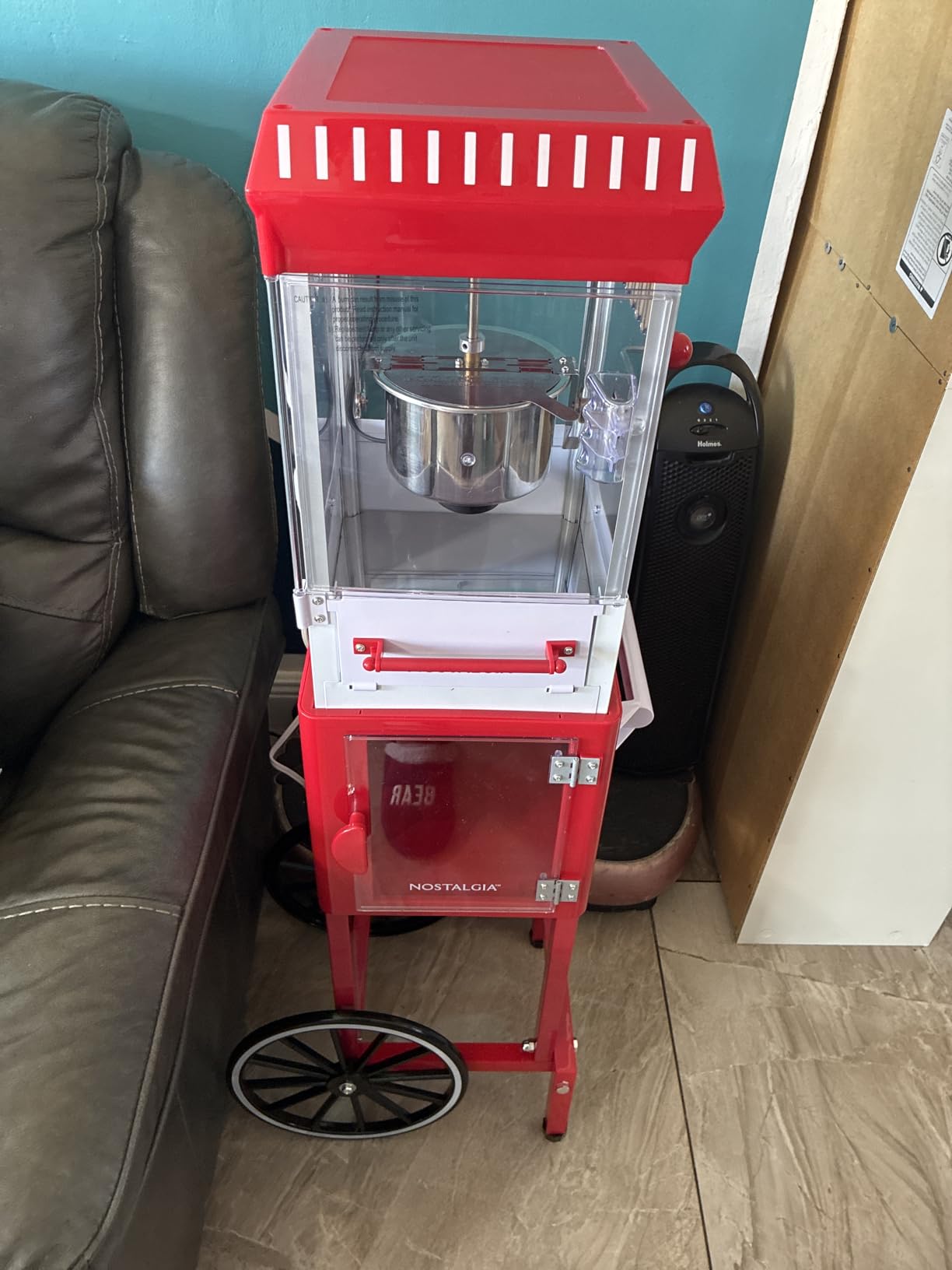 Nostalgia Popcorn Maker Machine - Professional Cart With 2.5 Oz Kettle Makes Up to 10 Cups - Vintage Popcorn Machine Movie Theater Style - Black customer photo 2