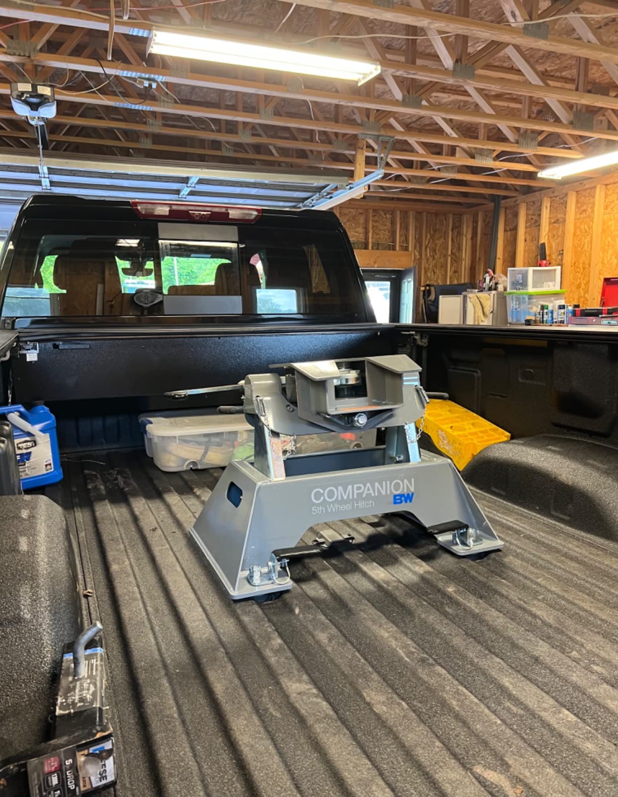 B&W Trailer Hitches 20K Companion OEM Fifth Wheel Hitch - Compatible with 2020-2026 Chevrolet/GM OEM Puck System - RVK3710 customer photo 1