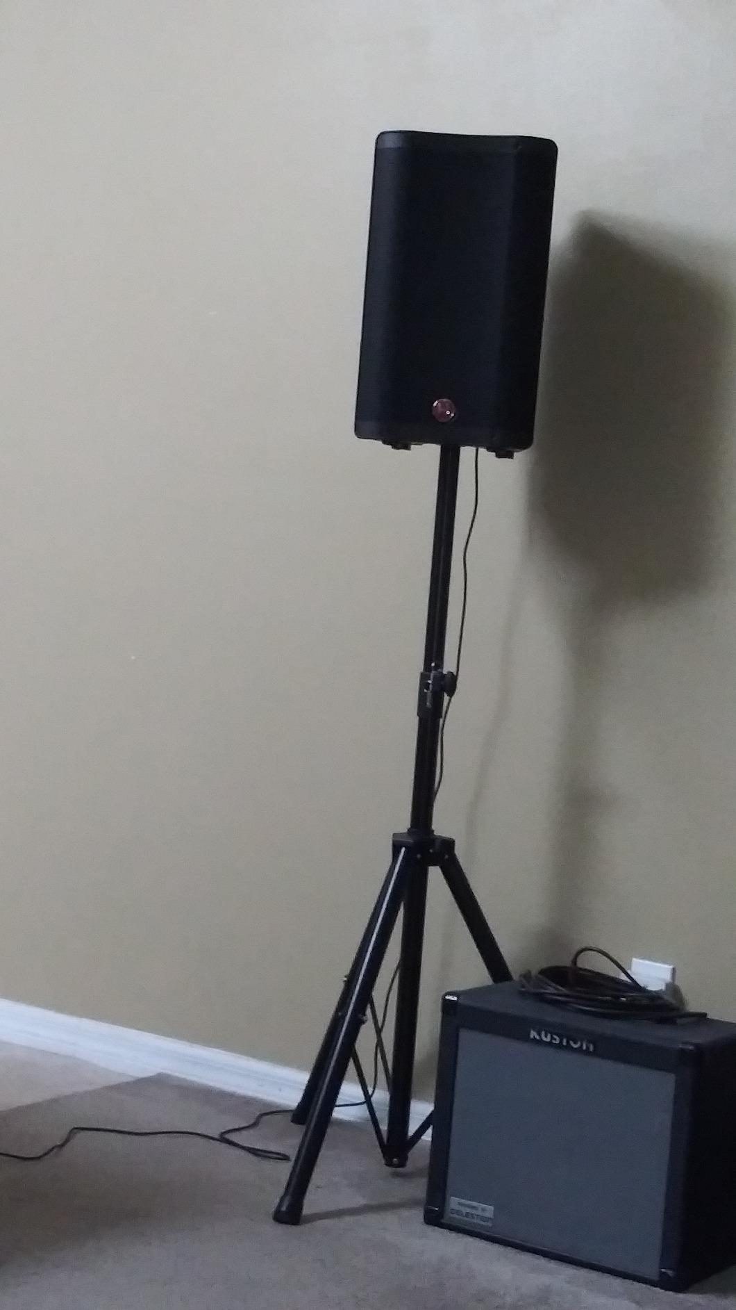 EMART PA Speaker Stands Pair with Carrying Bag, Adjustable Height 39-77in customer photo 1