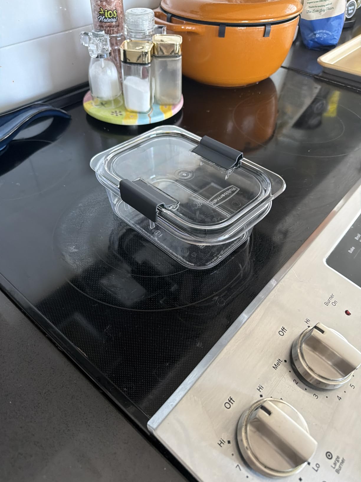 Rubbermaid Brilliance Food Storage Containers, 14 Piece Plastic Containers with Lids, BPA-Free, Leak Proof, Clear customer photo 1